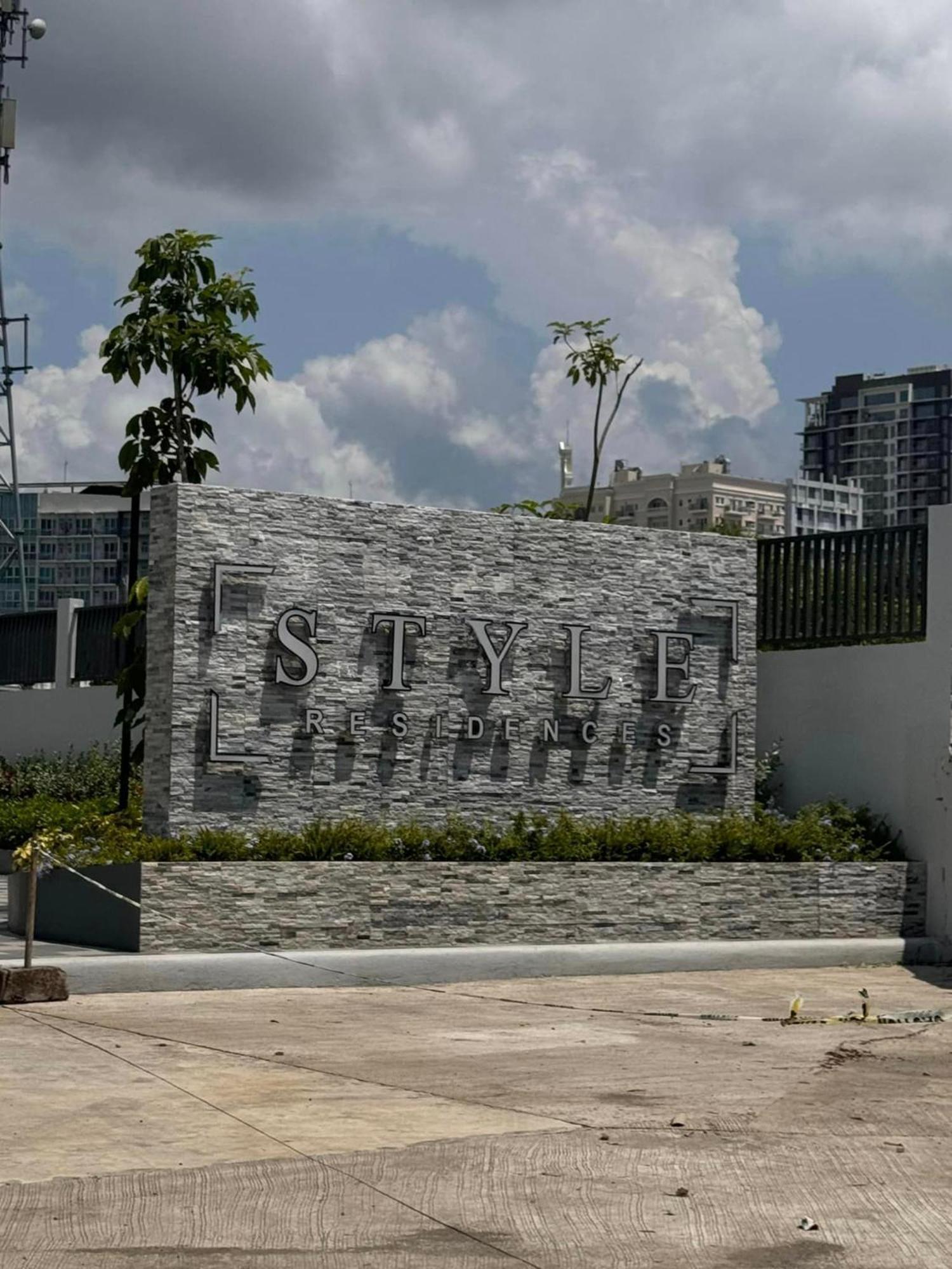 Apartment Style 823 - Style Residences Sm *