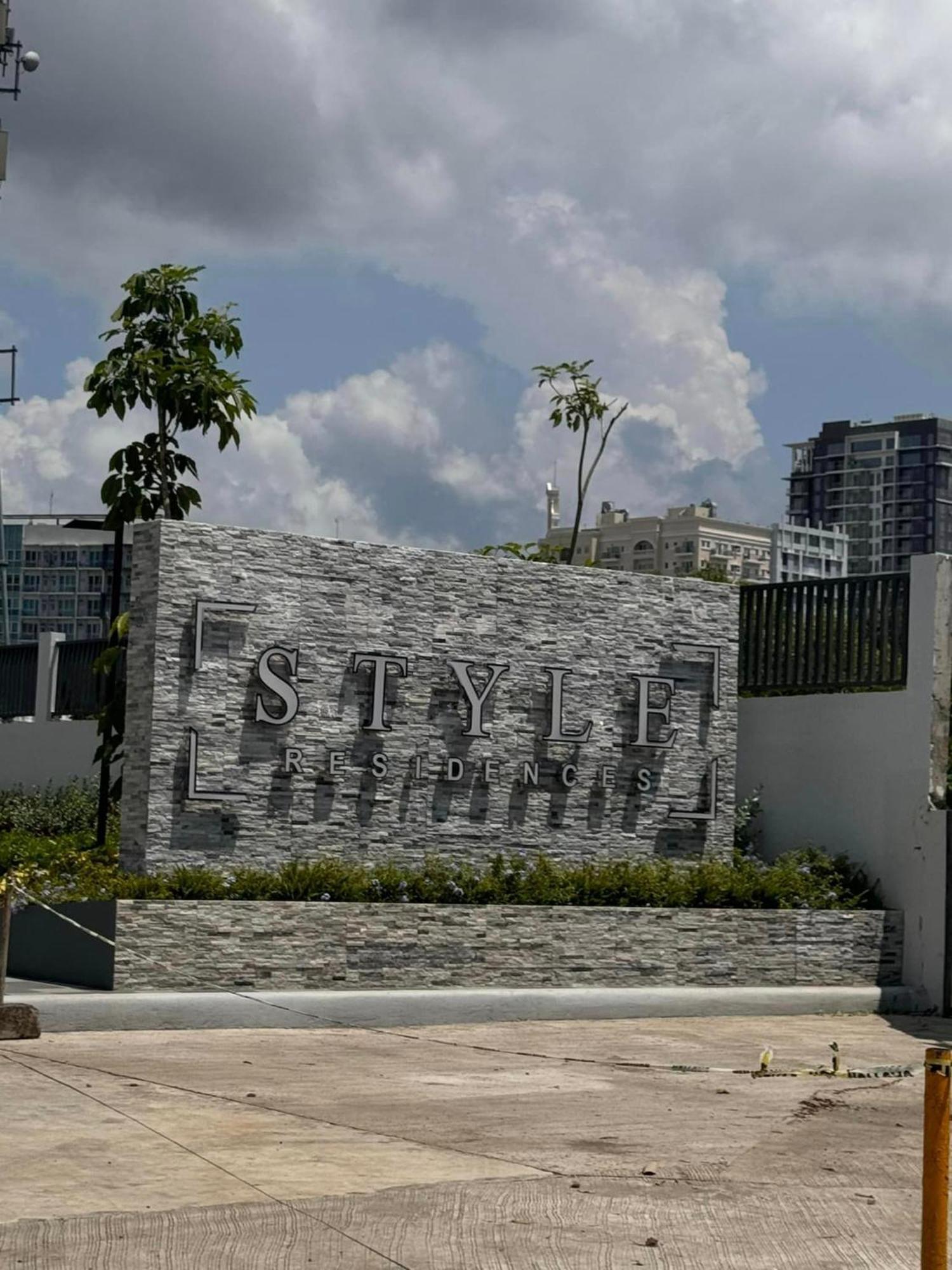 Apartment Style 823 - Style Residences Sm *