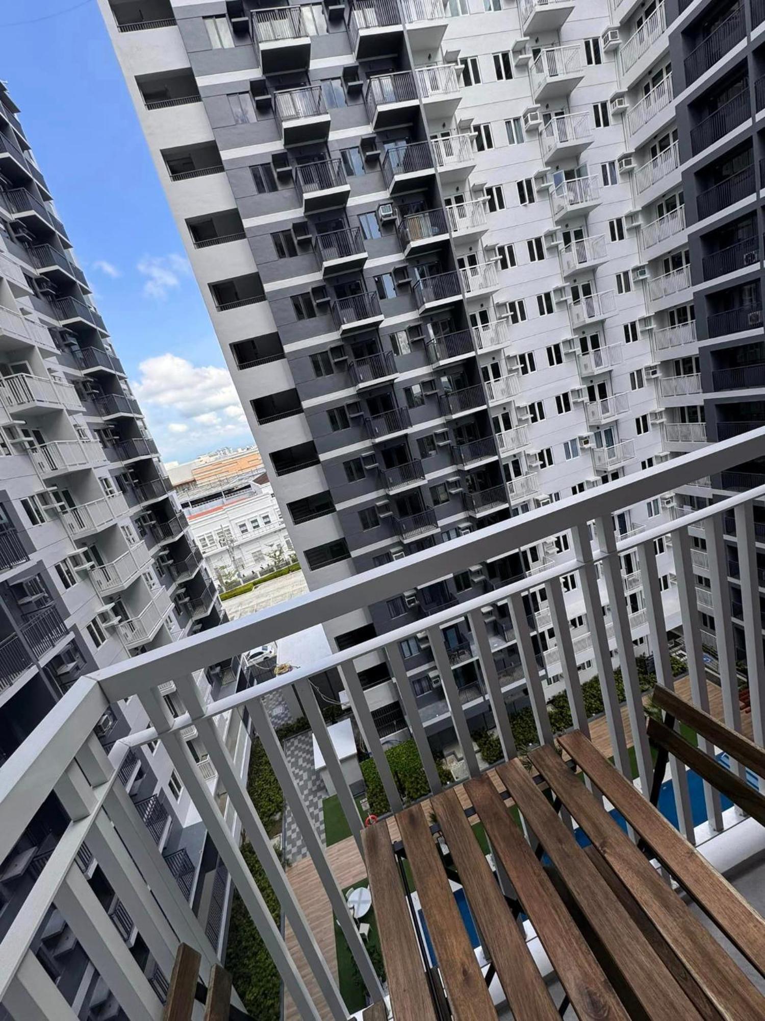 Style 823 - Style Residences Sm *